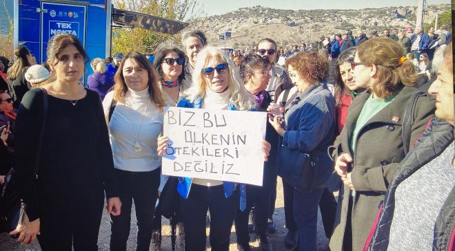 Esnaflar, siyasi parti temsilcileri ve emekçiler: “Meryem Ana Evi otopark gelirleri Efes Selçuk’ta kalmalı”