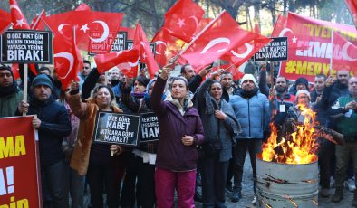 Meryem Ana Nöbeti üçüncü gününde